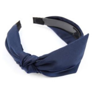 NWOT NAVY KNOTTED CLOTHED HAIR BAND